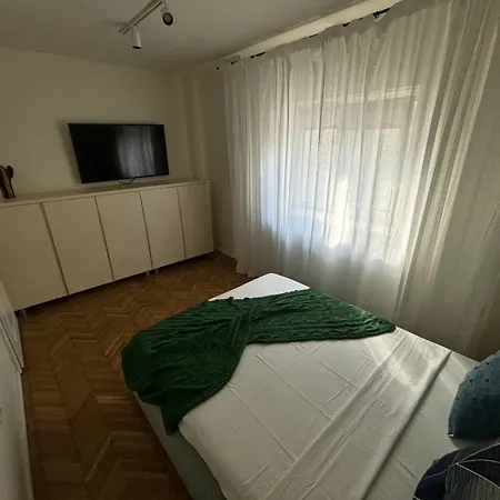 Boho Chic Apt With Fast Wi-Fi Ac And Smarttv Constanta