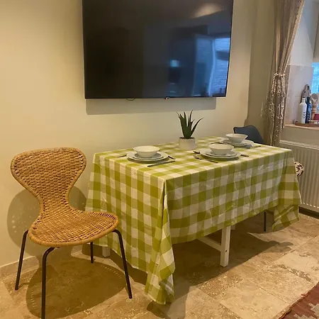 Apartment Boho Chic Apt With Fast Wi-Fi Ac And Smarttv *